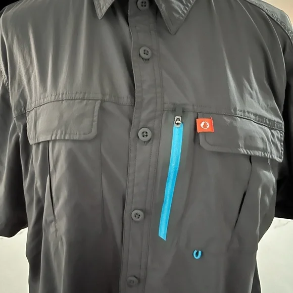 Dark Gray Short Sleeve Button-Up Shirt Men’s Large - Picture 8 of 10
